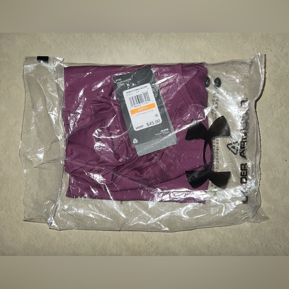 Plum Under Armour Small Crop Long Sleeve - Picture 3 of 4